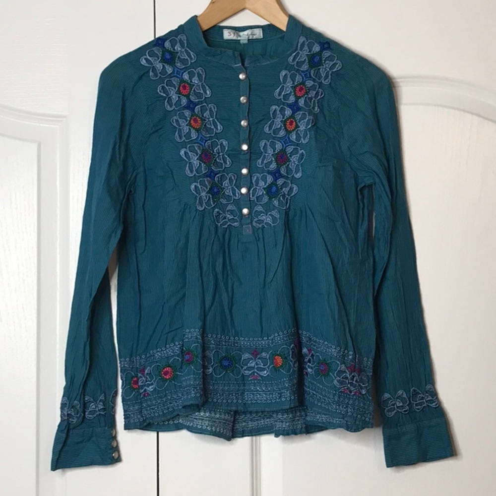 3J Workshop/Johnny Was Prairie Style Emb Shirt “Host Pick” Item